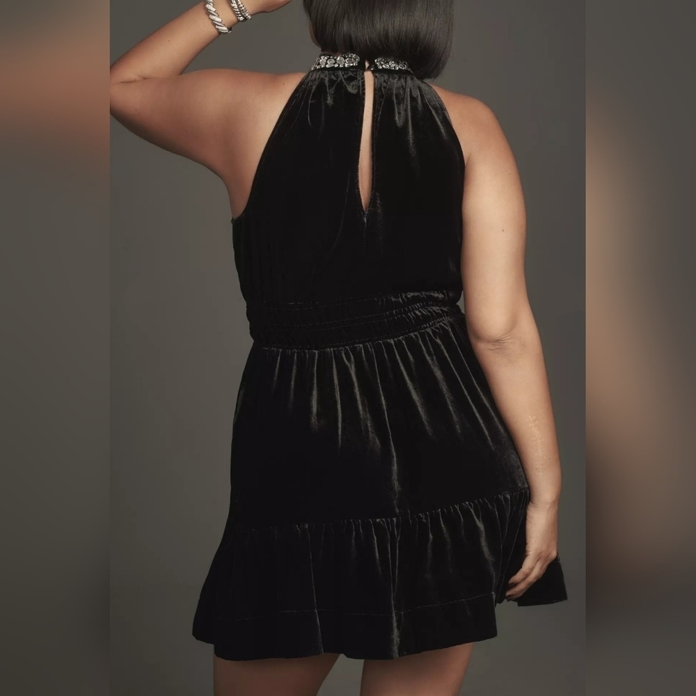 Anthropologie The Somerset Mini Dress: Women's BLACK Velvet Halter Edition 2X - Picture 3 of 9